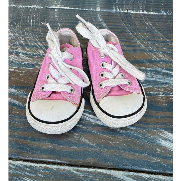Converse All Star PINK Kids/toddler/baby sneakers/shoes, size 4 - Picture 1 of 9